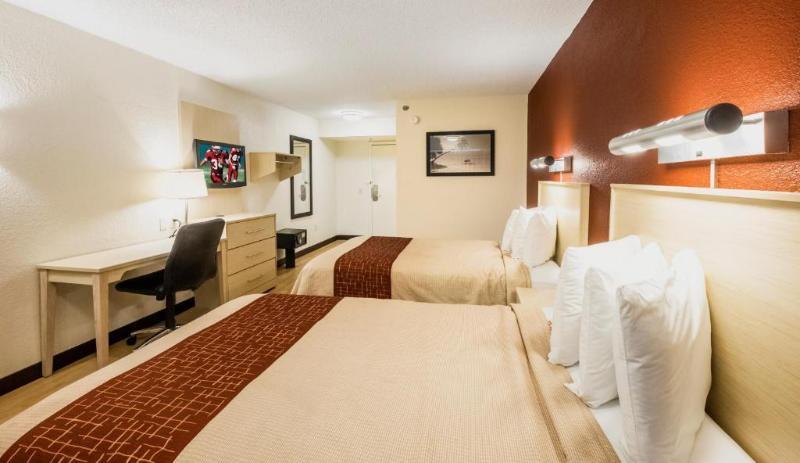 Days Inn By Wyndham Neptune Beach Jacksonville Beach Buitenkant foto